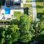 Of Senses Villa Bihać