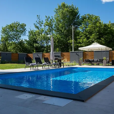 Of Senses Villa *