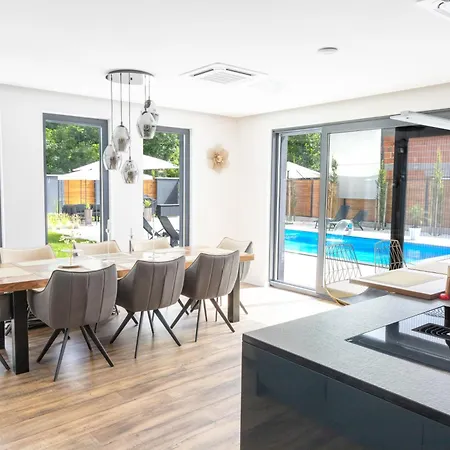 ヴィラ Of Senses *