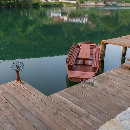 ヴィラ Of Senses *